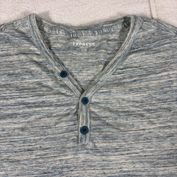 Express Henley Shirt Mens Large Green Gray Logo 100% Cotton‎ Relaxed Fit Casual - Picture 6 of 11